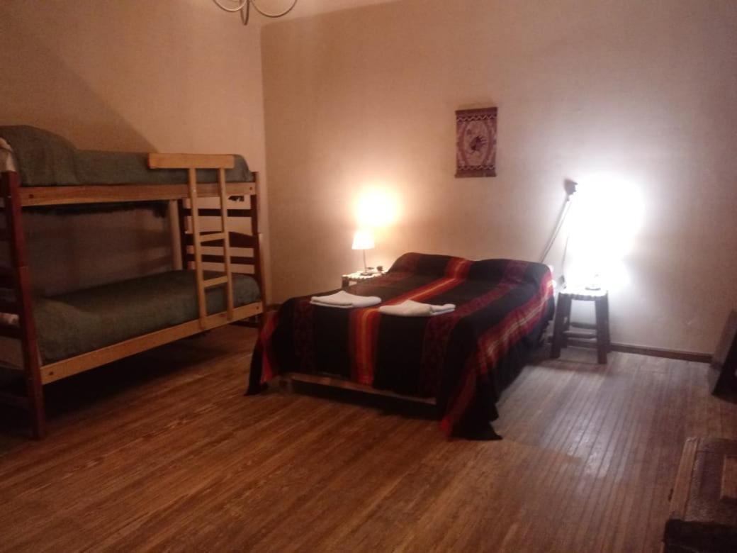 Hostal La Antigua Умауака Екстериор снимка