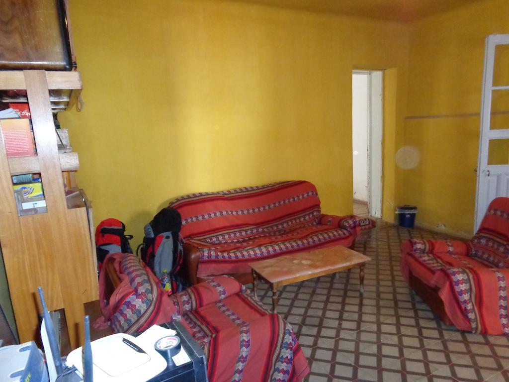 Hostal La Antigua Умауака Екстериор снимка